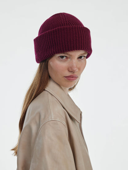 Chunky Soft Wool Beanie Hat - Burgundy