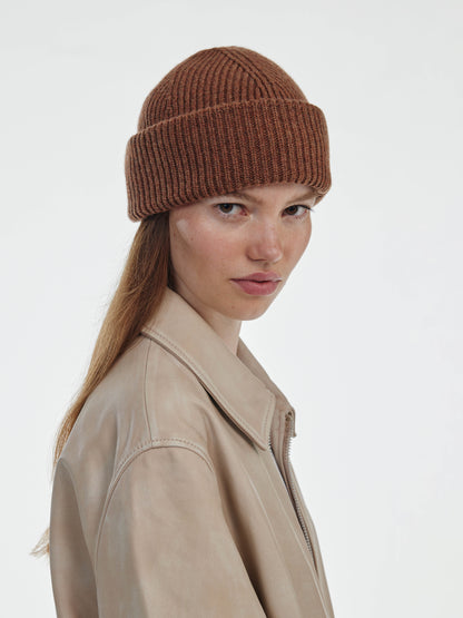 Chunky Soft Wool Beanie Hat - Hazelnut