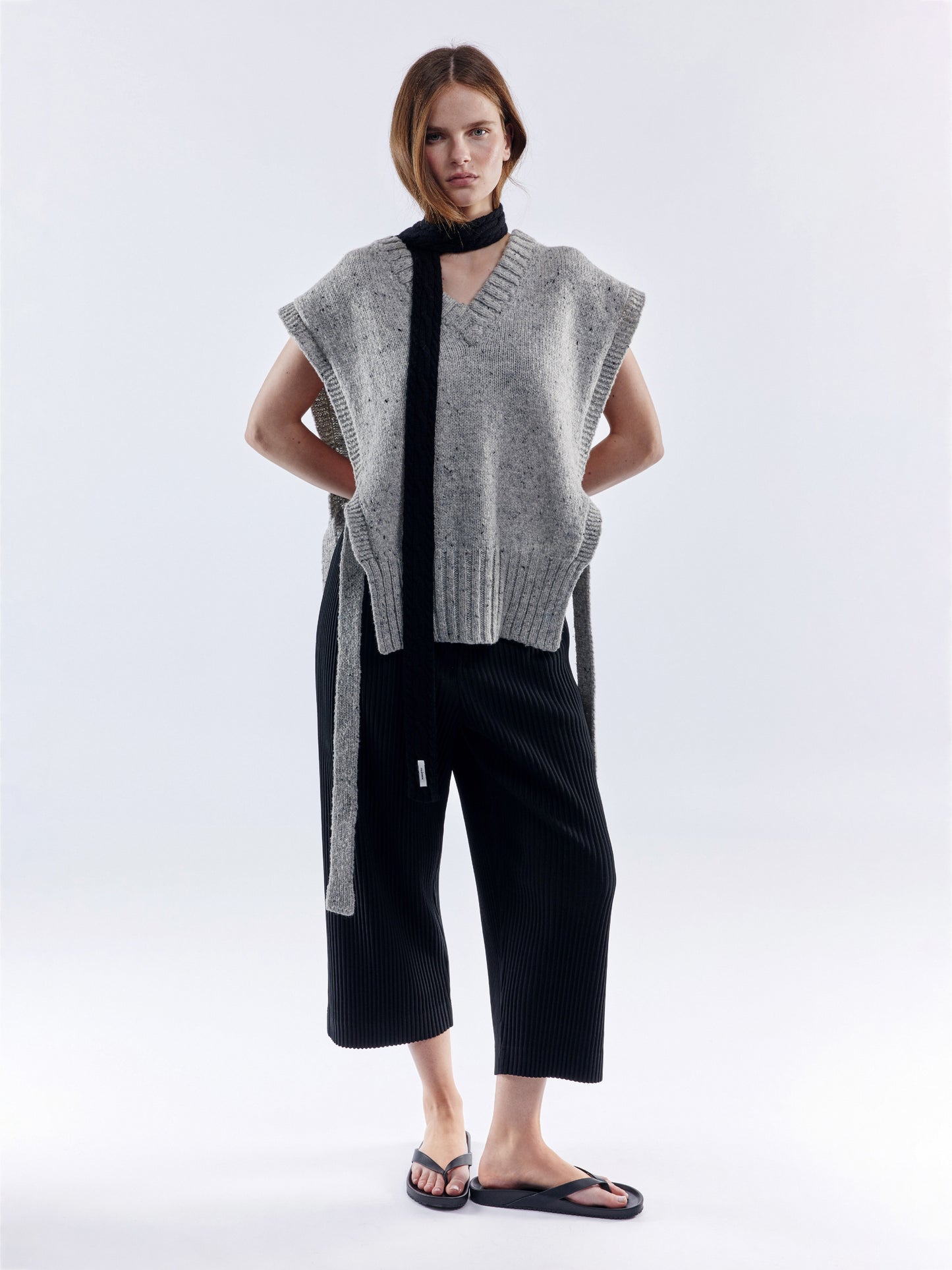 Soft Wool Aran Micro Scarf - Black