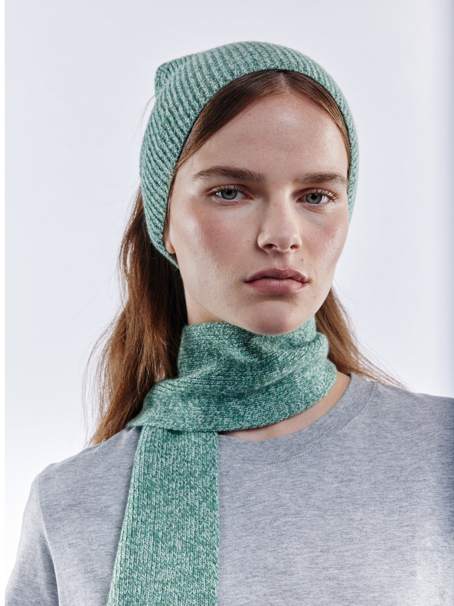 Ribbed Soft Wool Bandana - Green Marl