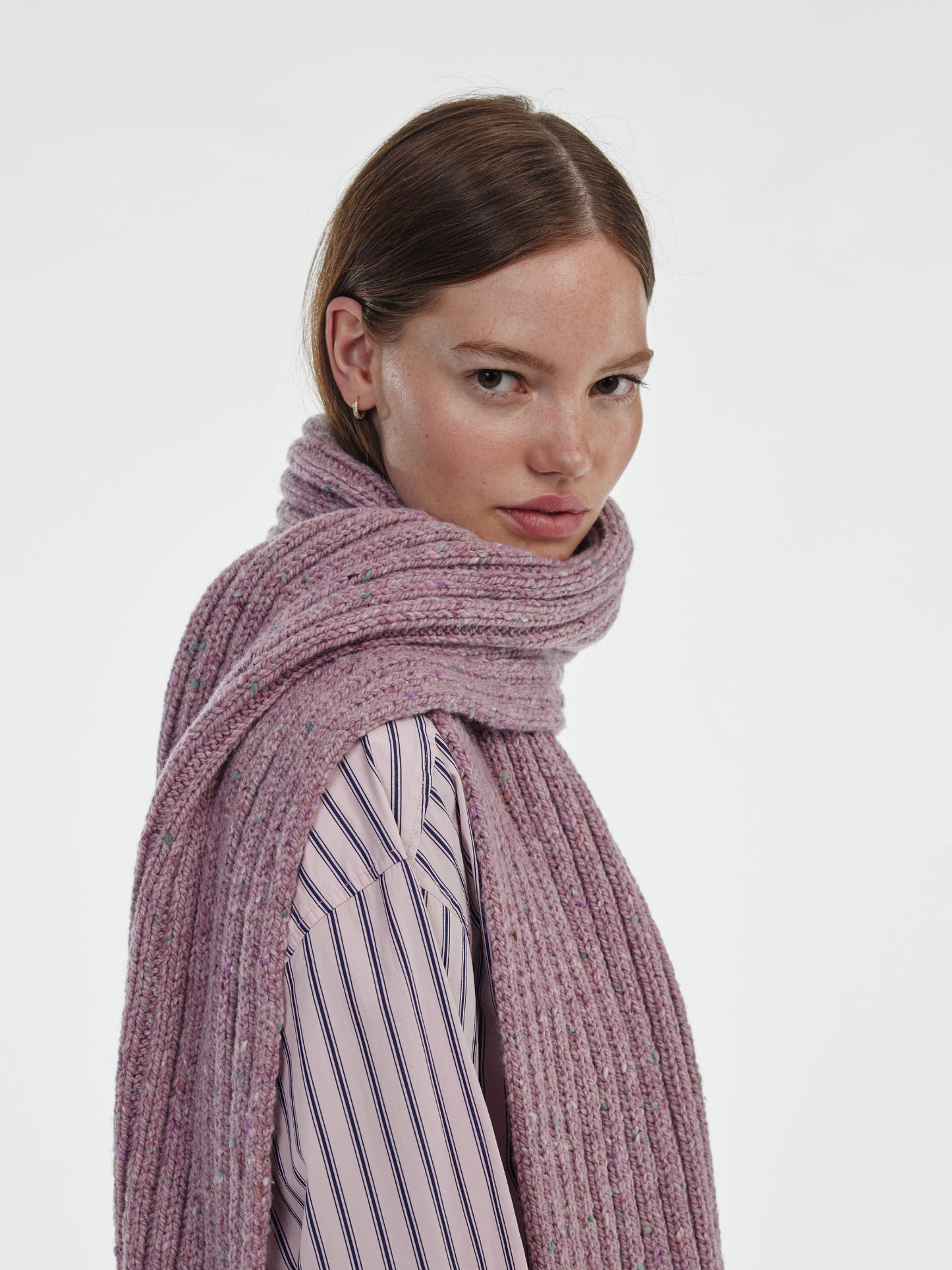 Donegal Chunky Ribbed Wool Scarf - Pink