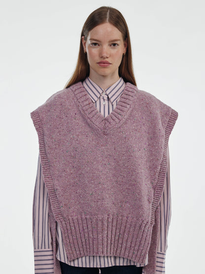 Donegal V-Neck Tied Wool Vest - Pink