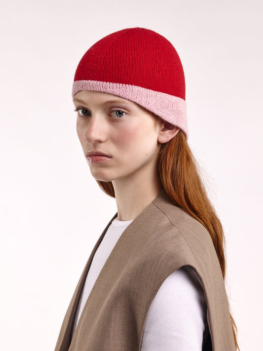 Wool Shaped Contrast Beanie - Red/Rose