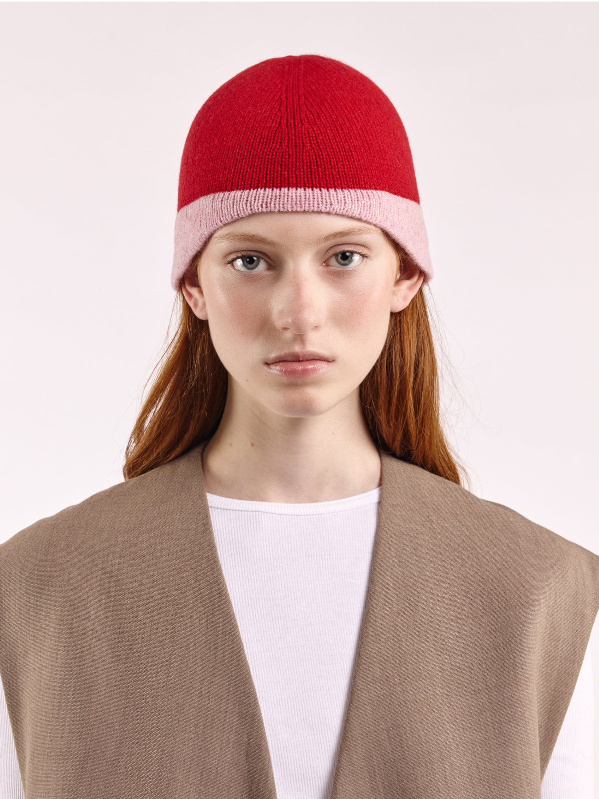 Wool Shaped Contrast Beanie - Red/Rose