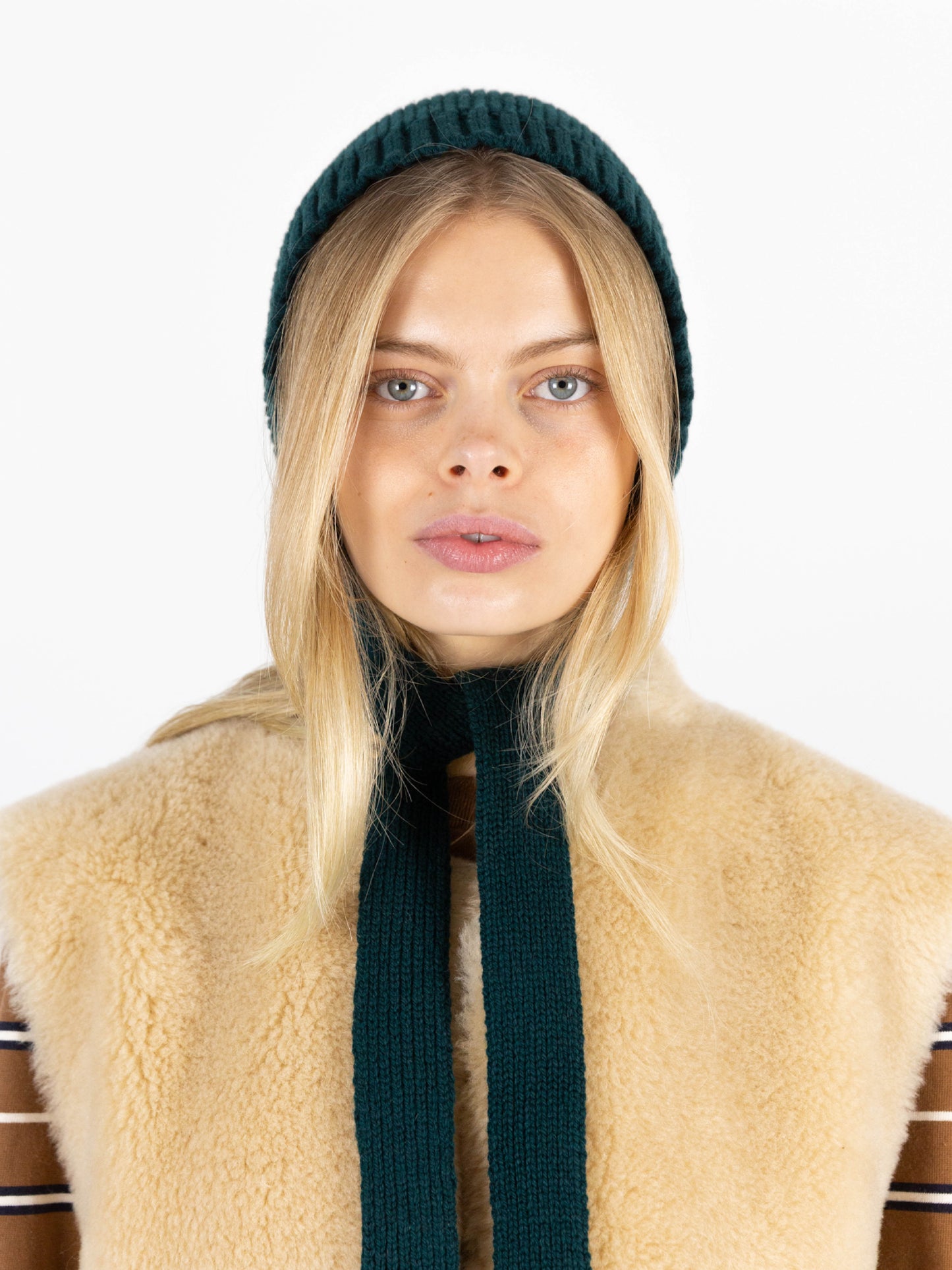 Soft Wool Tied Hood - Dark Green